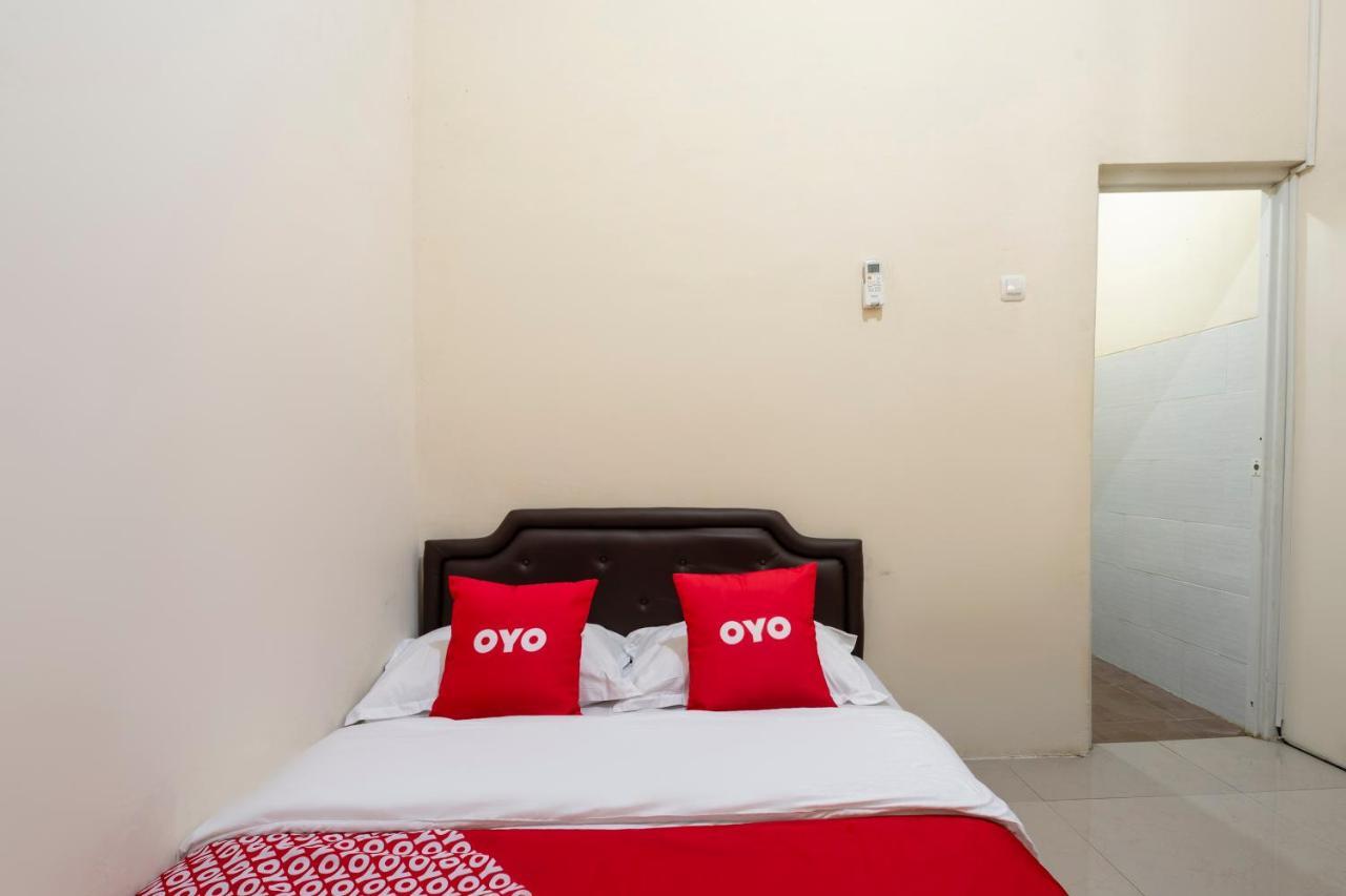Oyo 3706 Griya Tentrem Syariah Lamongan ภายนอก รูปภาพ